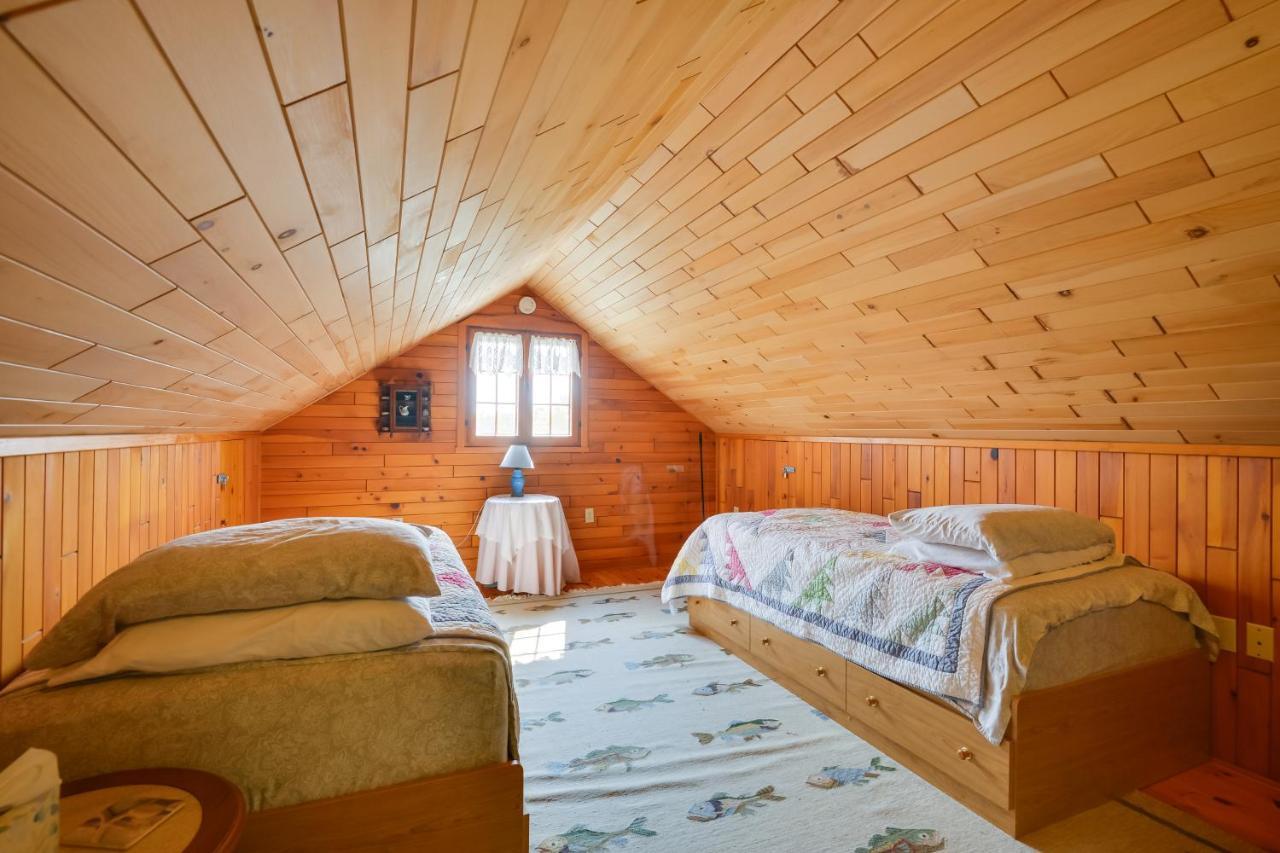 Warm And Cozy Clayton Cabin Near St Lawrence River! Exterior photo